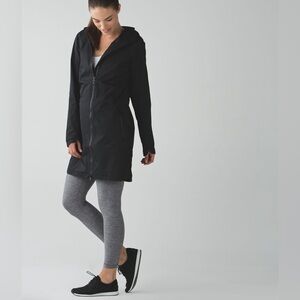 Lululemon Definitely Raining Jacket in Black